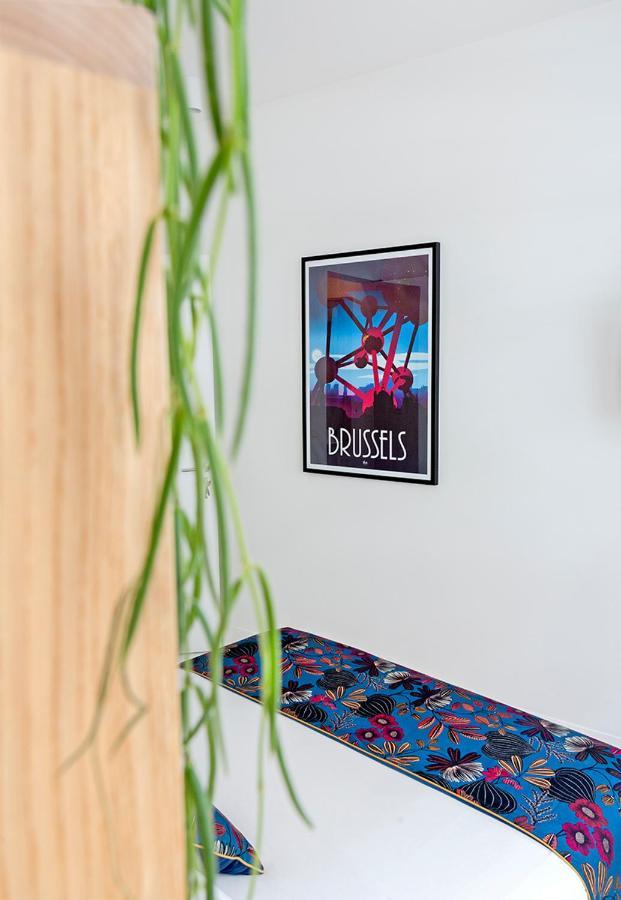 Happy Guesthouse - Grand Place Brussel Bagian luar foto